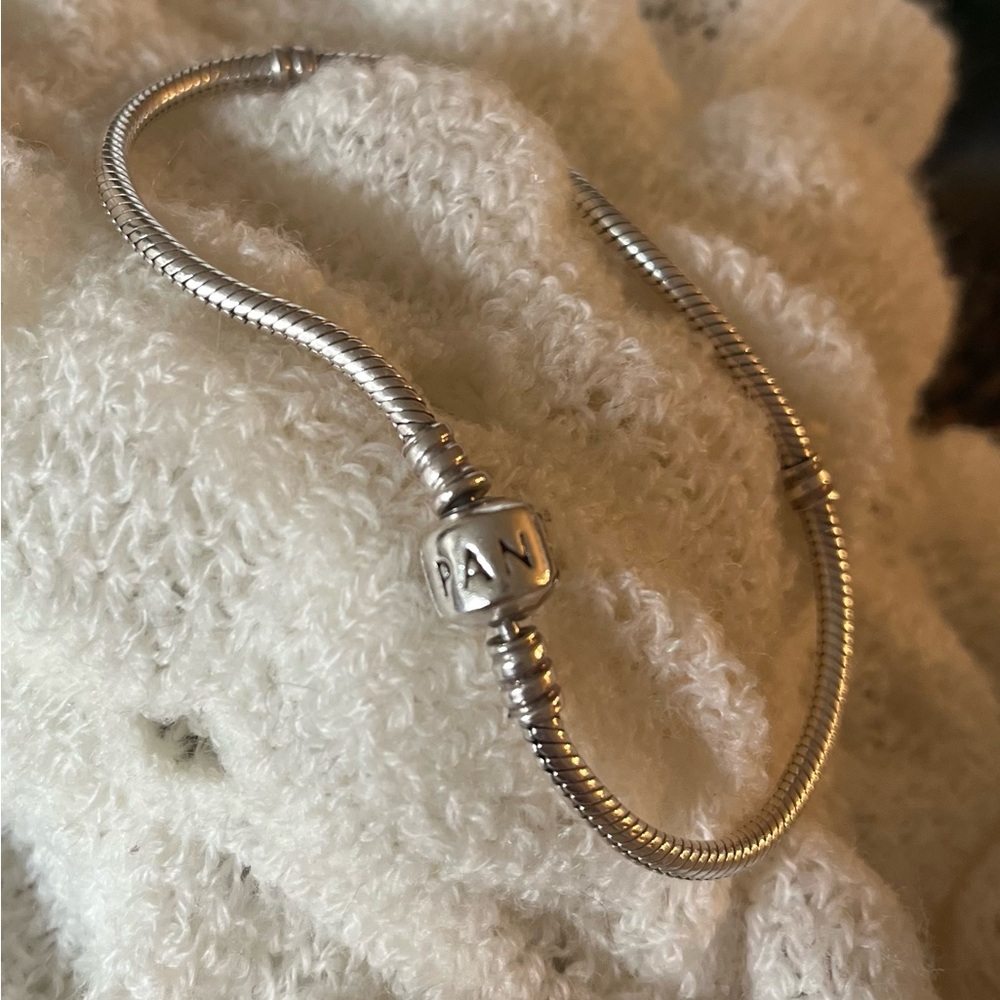 Pandora Elegant Silver Bracelet